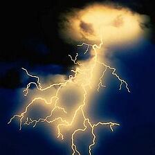 41k_cloudlightening