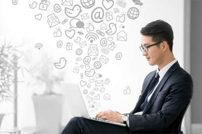 3 Ways Salespeople Can Use Social Media to Sell Better