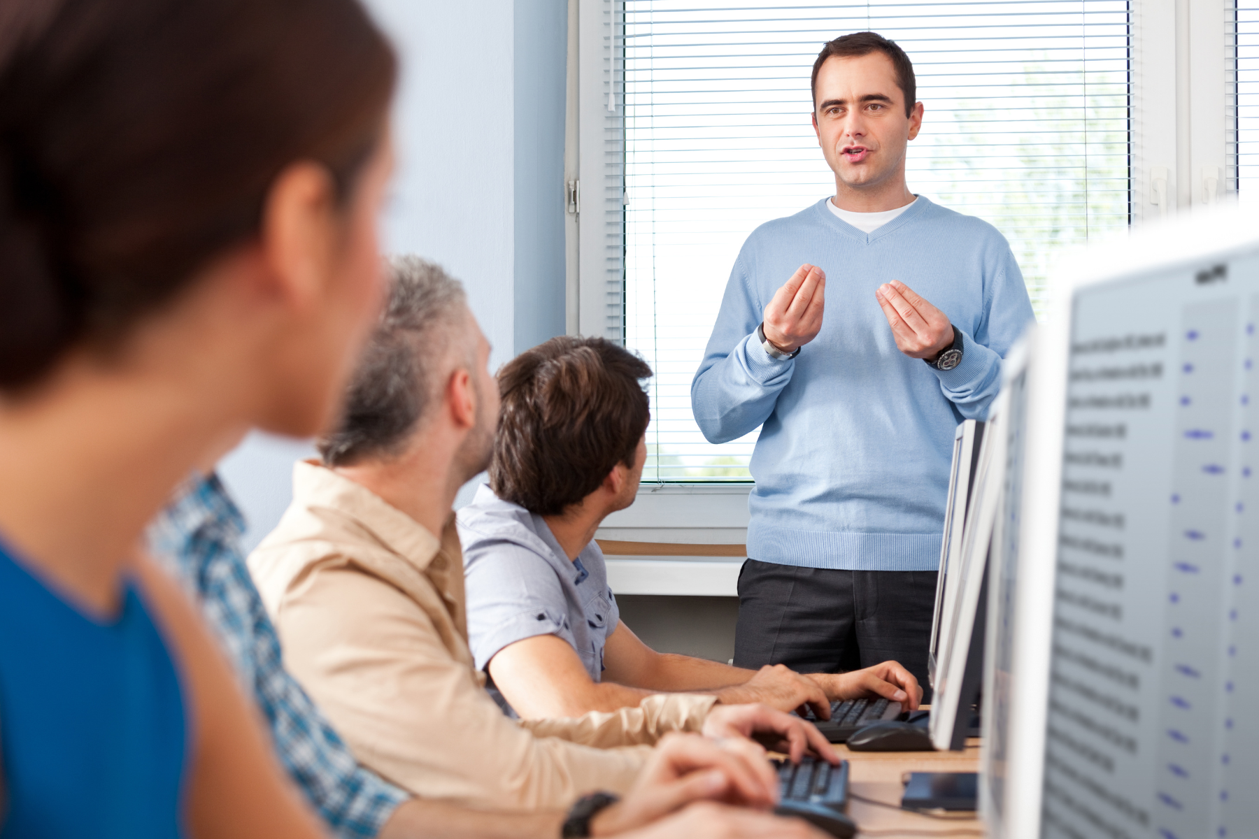 9 Ways to Ensure Your Training Boosts CRM Utilization